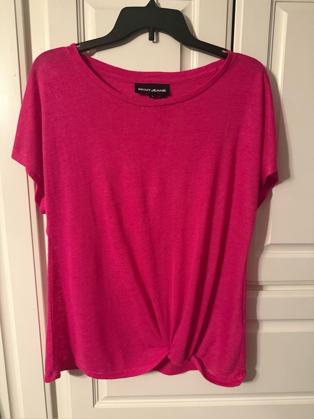 Dkny Women's Hot Pink Short Sleeve Knot Front Tee size medium